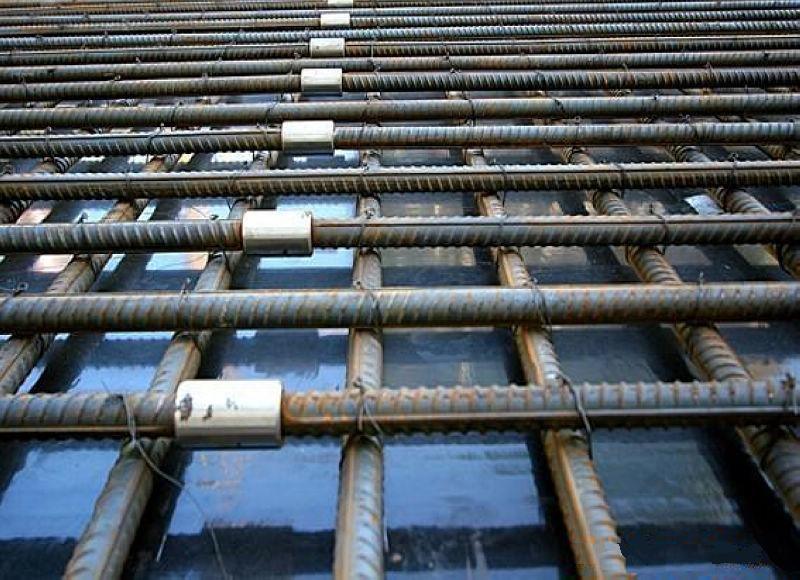 信阳为什么建楼房时，要在钢筋上加一排小圆环？原来作用这么大